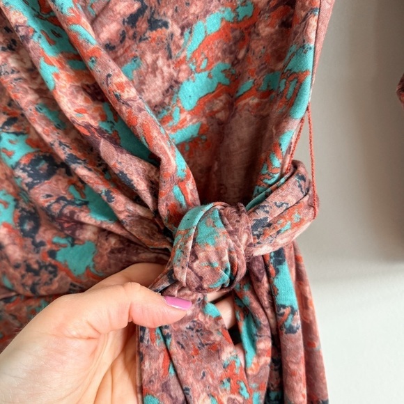 COSTELLO TAGLIAPIETRA • Spongy Floral Wrap Dress - Picture 6 of 14